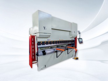 WE67k 200Tx3200 Electro hydraulic servo CNC press brake